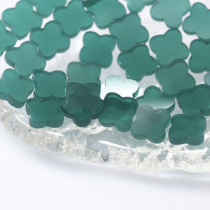 Di alta qualità sciolto gemma quattro foglia di trifoglio di <span class=keywords><strong>pietra</strong></span> naturale <span class=keywords><strong>verde</strong></span> <span class=keywords><strong>agata</strong></span> per collana bracciale - Product Image 4