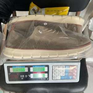 Nueva Tendencia de Moda Transfronteriza 2025, Mocasines Ligeros y Transpirables de Verano para Hombre, Casuales, con Cordones, Tejido Volador, Forro de Algodón, Látex - Product Image 4