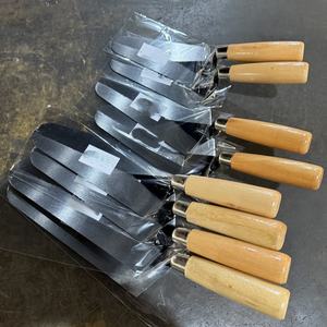 Dingyue truelle de maçonnerie à manche en bois professionnel avec lame en acier inoxydable pour la construction de maçonnerie et les travaux en béton - Product Image 3
