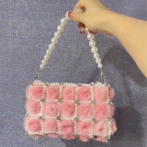 <span class=keywords><strong>Borse</strong></span> da Donna con Catena di Perle e Diamanti, Borsa a Tracolla con Pompon in Pelliccia di Visone e Chiusura a Cerniera, Stile Francese Piccolo e Delicato - Product Image 5