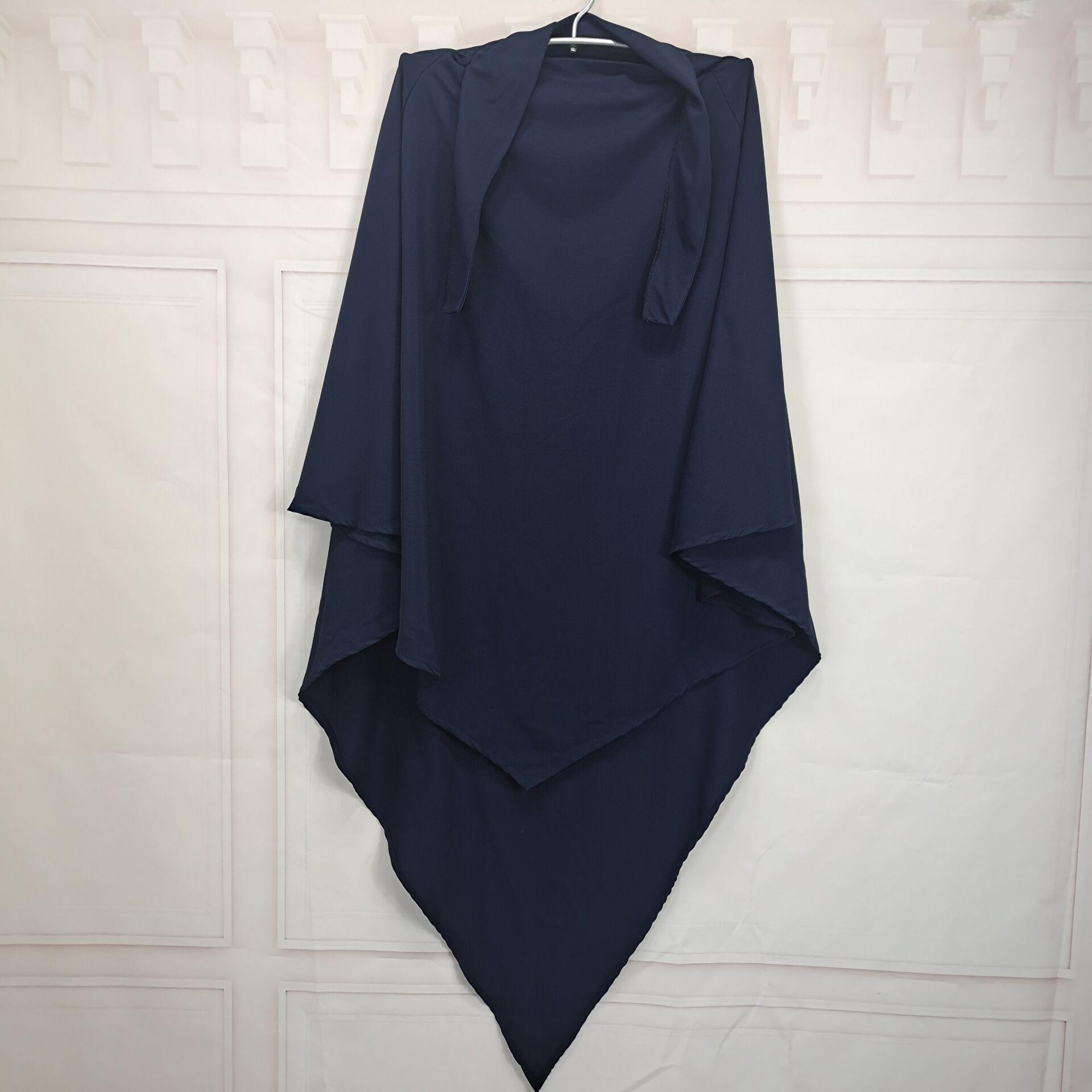 สีน้ำเงิน