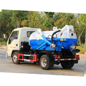รถดูดสิ่งปฏิกูลแบบสุญญากาศมือสอง ยี่ห้อ FOTON ขนาดเล็ก 3000 ลิตร 4*2 - Product Image 4