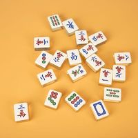 Mini jeu de mahjong en acrylique, portable, jeu de table de voyage, jouet de loisirs pour les fêtes en famille