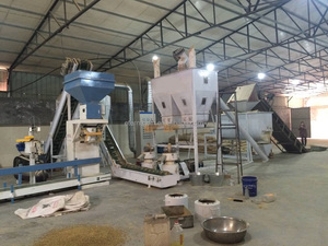 Tracteur diesel fait <span class=keywords><strong>maison</strong></span>, scie à bois, moulin à granulés, <span class=keywords><strong>pour</strong></span> la fabrication de granulés, de granulés, <span class=keywords><strong>pour</strong></span> litière de <span class=keywords><strong>chat</strong></span> - Product Image 5