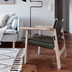 Silla italiana minimalista de madera de Fresno norteamericana Silla de cuero española sillas individuales de cuero a la venta - Product Image 4