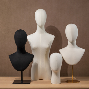 Présentoir de Vêtements Réglable en Métal, Mannequin en Mousse Tendance, Matériau Plastique Élégant pour Vêtements et Écharpes, Pratique - Product Image 6