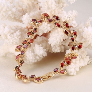 Pulsera de tenis chapada en oro para mujer con circonitas multicolor, pulsera de cadena de cristal brillante para bodas, fiestas y banquetes - Product Image 4