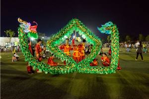 Costume de danse du <span class=keywords><strong>dragon</strong></span> <span class=keywords><strong>chinois</strong></span> traditionnel avec lumières LED Spectacle de danse du <span class=keywords><strong>dragon</strong></span> - Product Image 4