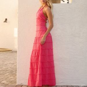 Robe longue rose sexy à col halter pour femme, nouvelle collection 2026, avec volants étagés et coupe fluide, idéale pour l'été, la plage, les vacances et les soirées. - Product Image 2