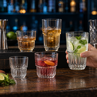 Verres à cocktail Collins rayés empilables en gros pour vin, bière, bar, KTV, restaurant, avec logo personnalisé
