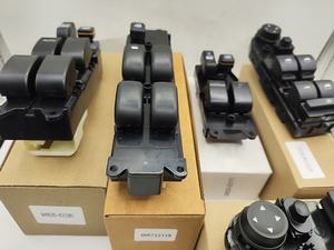 สวิตช์กระจกไฟฟ้าสำหรับนิสสัน บีเอ็มดับเบิลยู โตโยต้า ฮุนได สวิตช์ยกกระจก 61319155501 61313414354 13305373 84820-02111 MR732119 - Product Image 6