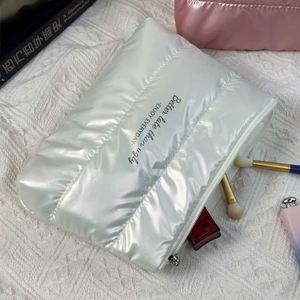 Fashion Logo Zipper Handled Letter Large Capacity Light Weight Quilted Nylon Elegant Lady Makeup Bag Puffy Clutch - Product Image 4