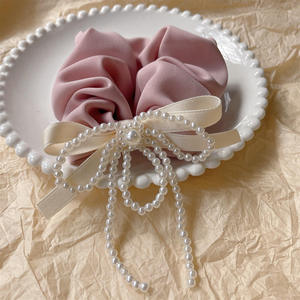Coleteros <span class=keywords><strong>de</strong></span> gasa elásticos <span class=keywords><strong>de</strong></span> satén con lazo <span class=keywords><strong>de</strong></span> cinta estilo ballet retro francés y perlas metálicas para mujer - Product Image 6