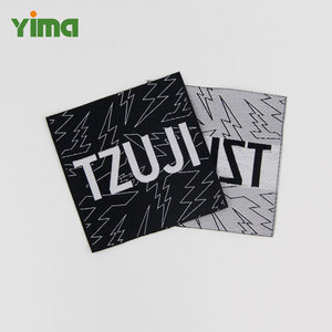 Etiquetas de cuello de ropa cosidas de alta densidad personalizadas, etiquetas de cuello hechas plegables de extremo directo de fábrica para camiseta - Product Image 5