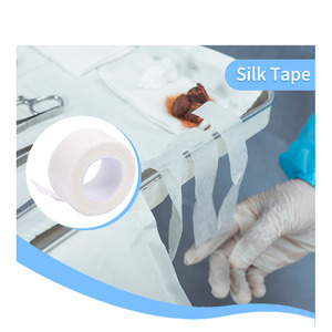 Bande adhésive médicale en soie flexible et résistante pour maintenir les pansements en place pendant la récupération - Product Image 4