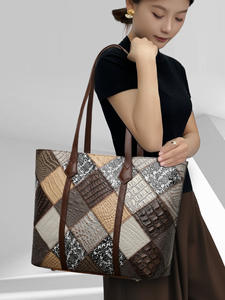 Tas Selempang Desainer Mode Terbaru Berkualitas Tinggi Kulit Asli Tas Bahu Messenger Kasual Tote Tas Tangan dan Dompet Wanita - Product Image 3