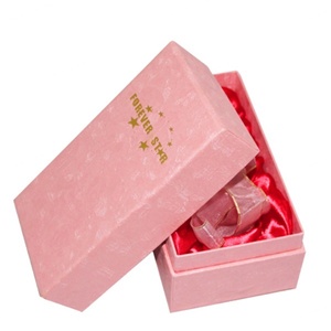 Crown Win - Juego de Cajas de Regalo Rígidas de 2 Piezas con Tapa y Base, Opciones Personalizables, Estampado y Grabado en Oro, Embalaje Ecológico - Product Image 3