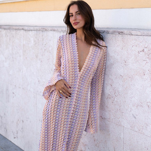 Robe de plage en dentelle à col en V de style vacances européennes et américaines avec motif géométrique teint uni <span class=keywords><strong>taille</strong></span> décontractée <span class=keywords><strong>2XL</strong></span> - Product Image 2