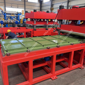 Machine à fabriquer des carreaux en caoutchouc / Presse de <span class=keywords><strong>vulcanisation</strong></span> pour sols en caoutchouc avec dispositif d'éjection entièrement automatique - Product Image 2