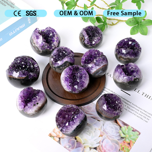 Sfera di Ametista Geode con <span class=keywords><strong>Sorriso</strong></span> Aperto, Pietre Curative di Alta Qualità, Lavorazione Artigianale Unica, Ideale come Regalo - Product Image 2