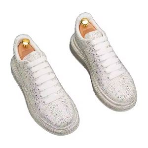 รองเท้าลำลองผู้ชายสไตล์สปริง/ซัมเมอร์ สีดำ แฟชั่นกลางแจ้ง พื้นหนา กันลื่น ทรง Chunky เหมาะสำหรับเดิน - Product Image 1