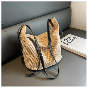 Bolso de hombro informal en forma de U para mujer, vacaciones de verano, bolso de viaje bohemio, bandolera, decoración bordada, tipo de cierre abierto - Product Image 6