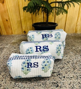 Bolsas de Cosméticos y Maquillaje de Algodón Hechas a Mano, con Diseño Floral, Portátiles, Impermeables, de Gran Capacidad, Duraderas, Regalos para Mujeres - Product Image 4