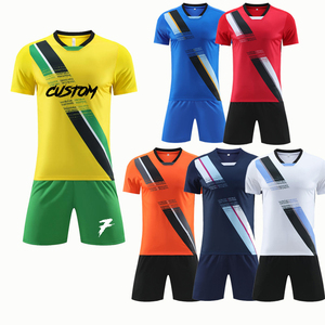 Maillot de football en sublimation intégrale en stock d'usine, T-shirt de club, séchage rapide, qualité thaïlandaise, uniformes de club, maillot de sport personnalisé - Product Image 1