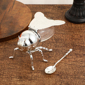 Creative and simple <b>bee</b> seasoning jar, light luxury golden sugar jar with spoon, retro kitchen seasoning jar - Product Image 5