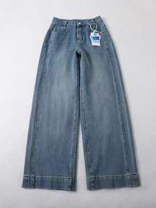 جينز نسائي عصري جديد لخريف 2025 بخصر عالٍ وتصميم نحيف وساق واسعة مع غسيل مبيض - Product Image 3