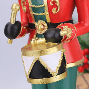 Novidade Redeco: Figuras Musicais de Quebra-Nozes em Resina com Design de Tambor e Prato, Conjunto de Presentes de Natal em Vermelho, Verde e Dourado - Product Image 5