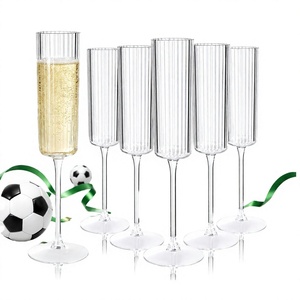 Verre à champagne artisanal en borosilicate, verrerie élégante de style cristal transparent pour mariage et dîner, prix de gros en vrac - Product Image 3
