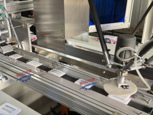 Ligne de production de lingettes humides pour emballage en vrac de 30 à 120 pièces entièrement équipée avec inspection visuelle rejet automatique des sacs tordus - Product Image 6