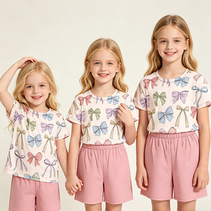Ensemble short et t-shirt à manches courtes pour filles, design unique, ensemble pour enfants de haute qualité en deux pièces, vêtements pour filles - Product Image 1