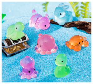 ตัวการ์ตูนขนาดเล็กสุดน่ารักสำหรับเด็กในอ่างอาบน้ำของเล่นรูปสัตว์ทะเลทำจากยางเรซินเรืองแสงขนาดเล็กรูปสัตว์ในโลกมหาสมุทรตกแต่ง<span class=keywords><strong>เค้ก</strong></span> - Product Image 5