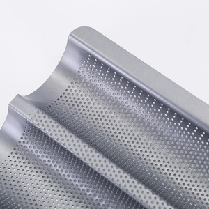 Moule à baguette en acier au carbone, 3 cavités, antiadhésif, en forme de U, pour la cuisson du pain français, gris sidéral - Product Image 3