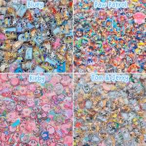 OEM ODM Présentoir <span class=keywords><strong>en</strong></span> acrylique 12 pièces, Breloques planaires <span class=keywords><strong>en</strong></span> acrylique, Accessoires DIY Anime Care - Product Image 2