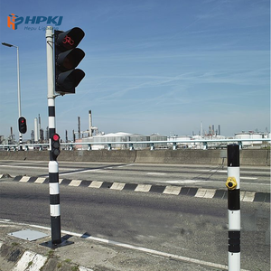 Poste de Alumbrado Público Galvanizado de Acero para Monitoreo de Tráfico y Señales de Tráfico Personalizadas - Product Image 2