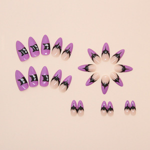 Ensemble d'ongles français simples <span class=keywords><strong>Halloween</strong></span> <span class=keywords><strong>manucure</strong></span> chauve-souris violette avec ongles portables détachables <span class=keywords><strong>pour</strong></span> étrangers - Product Image 2