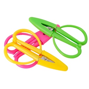 Đầy Màu Sắc Nhỏ Nhỏ Nhỏ Kéo Sắc Nét Đa Chức Năng Với Silicone Bìa Nhỏ Thêu Cắt Kéo Du Lịch Mini Kéo - Product Image 1