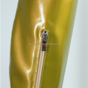 Cuissardes <span class=keywords><strong>en</strong></span> <span class=keywords><strong>latex</strong></span> à talons hauts 1MM Tailles et couleurs personnalisables <span class=keywords><strong>en</strong></span> <span class=keywords><strong>latex</strong></span> unisexe OEM ODM - Product Image 4