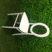 Chaises Chiavari en plastique PP blanc, durables, écologiques, empilables, de luxe, pour mariage en extérieur