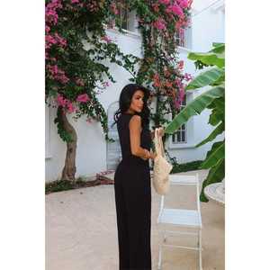 Robe longue noire élégante avec détails boutonnés, dentelle et fentes, en tissu Spandex, tailles XS-XXL, pour soirée et club, couleur unie - Product Image 1