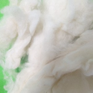 Vente directe d'usine <span class=keywords><strong>mérinos</strong></span> <span class=keywords><strong>mouton</strong></span> meilleure fibre de laine 100 pour laine ouate filature feutre châle <span class=keywords><strong>à</strong></span> <span class=keywords><strong>vendre</strong></span> - Product Image 5