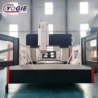Centre d'usinage à portique FRT-4032 avec système Fanuc CNC et quatrième axe