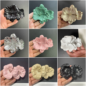 High-End 9x7cm Saco De Couro Elegante Clipe De Cabelo Sapato Broche Pequeno Perfumado Flor Broche Titular Buckle Encerramento Jóias Container - Product Image 2