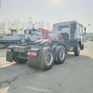 Camión Tractor HOWO Usado de 371HP 6X4 Euro 3 con Motor Diésel Weichai, Volante a la Izquierda y Cámara - Product Image 4