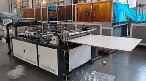 Máquina <span class=keywords><strong>de</strong></span> fabricación <span class=keywords><strong>de</strong></span> bolsas <span class=keywords><strong>de</strong></span> cubierta <span class=keywords><strong>de</strong></span> polvo <span class=keywords><strong>de</strong></span> <span class=keywords><strong>vestido</strong></span> <span class=keywords><strong>de</strong></span> traje colgante <span class=keywords><strong>de</strong></span> plástico HDPE con PLC y componentes <span class=keywords><strong>de</strong></span> núcleo <span class=keywords><strong>de</strong></span> motor para cubrir ropa eficiente - Product Image 6