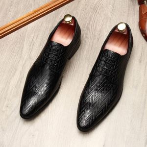 รองเท้าหนังผู้ชายแบบสั่งตัดสุดหรู รุ่นขายดีล่าสุด สำหรับใส่ทำงานหรือในโอกาสทางการ - Product Image 5