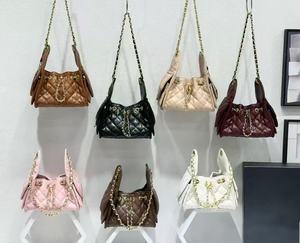 Bolso de Hombro Casual de Cuero PU Acolchado Geométrico de Lujo y Alta Calidad, Estilo Diseñador Vintage para Mujer, Venta al Por Mayor - Product Image 1